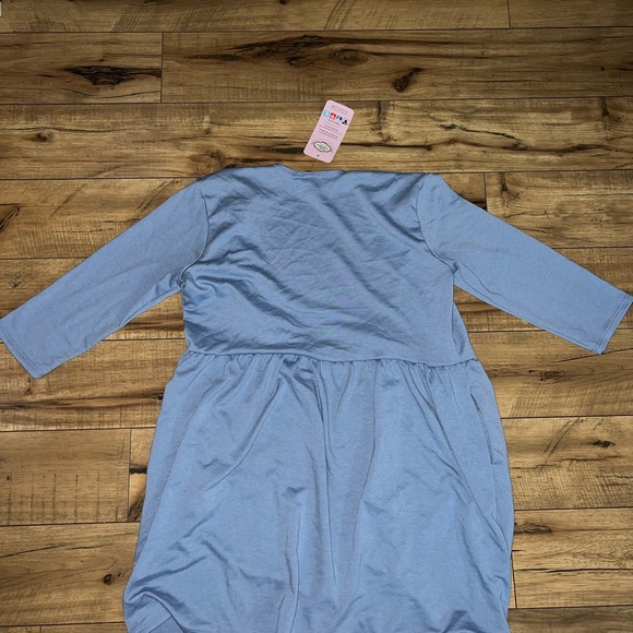 cardigan - Picture 4 of 5